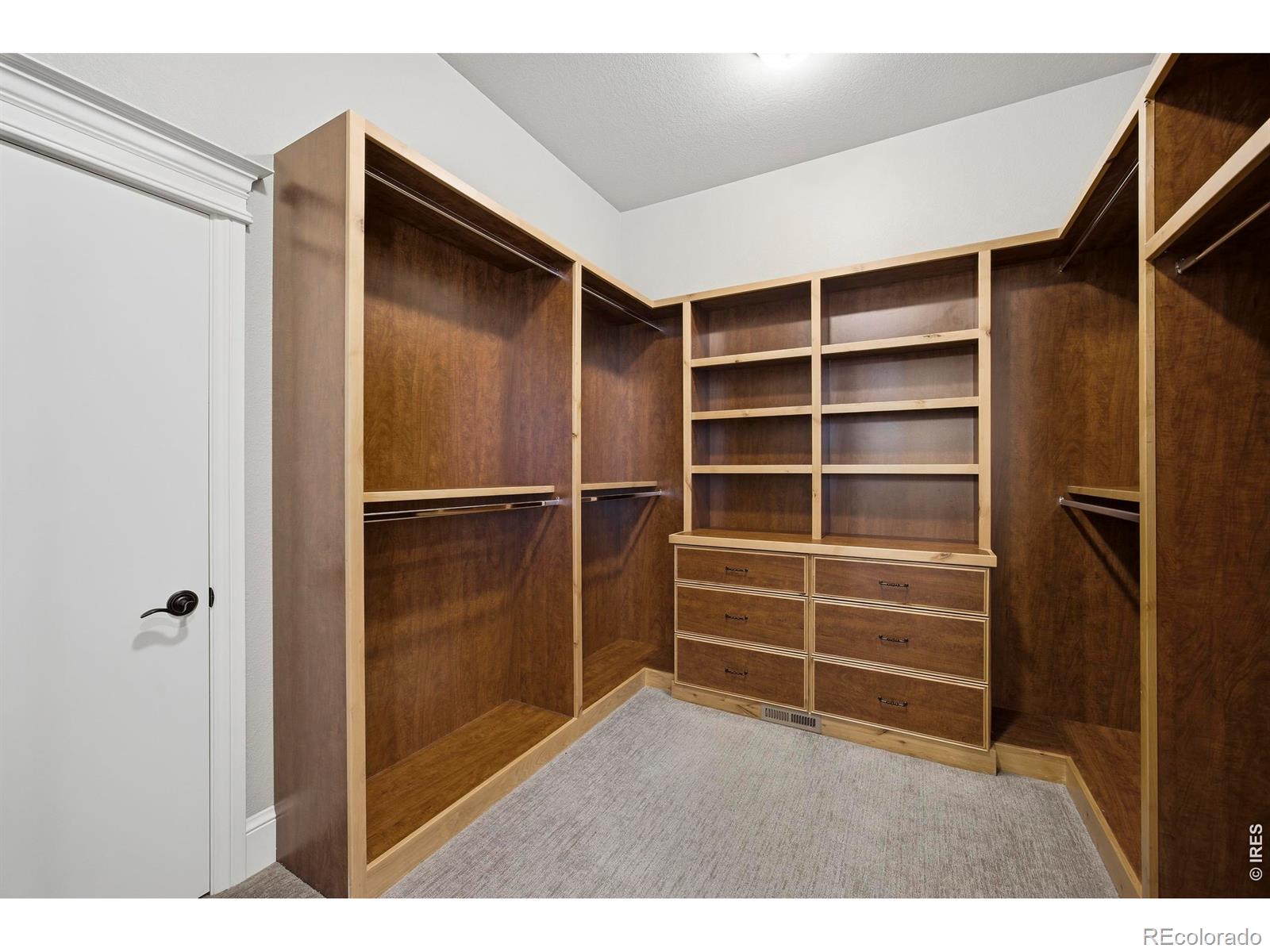 9837 Shoreline Drive Longmont CO 80504