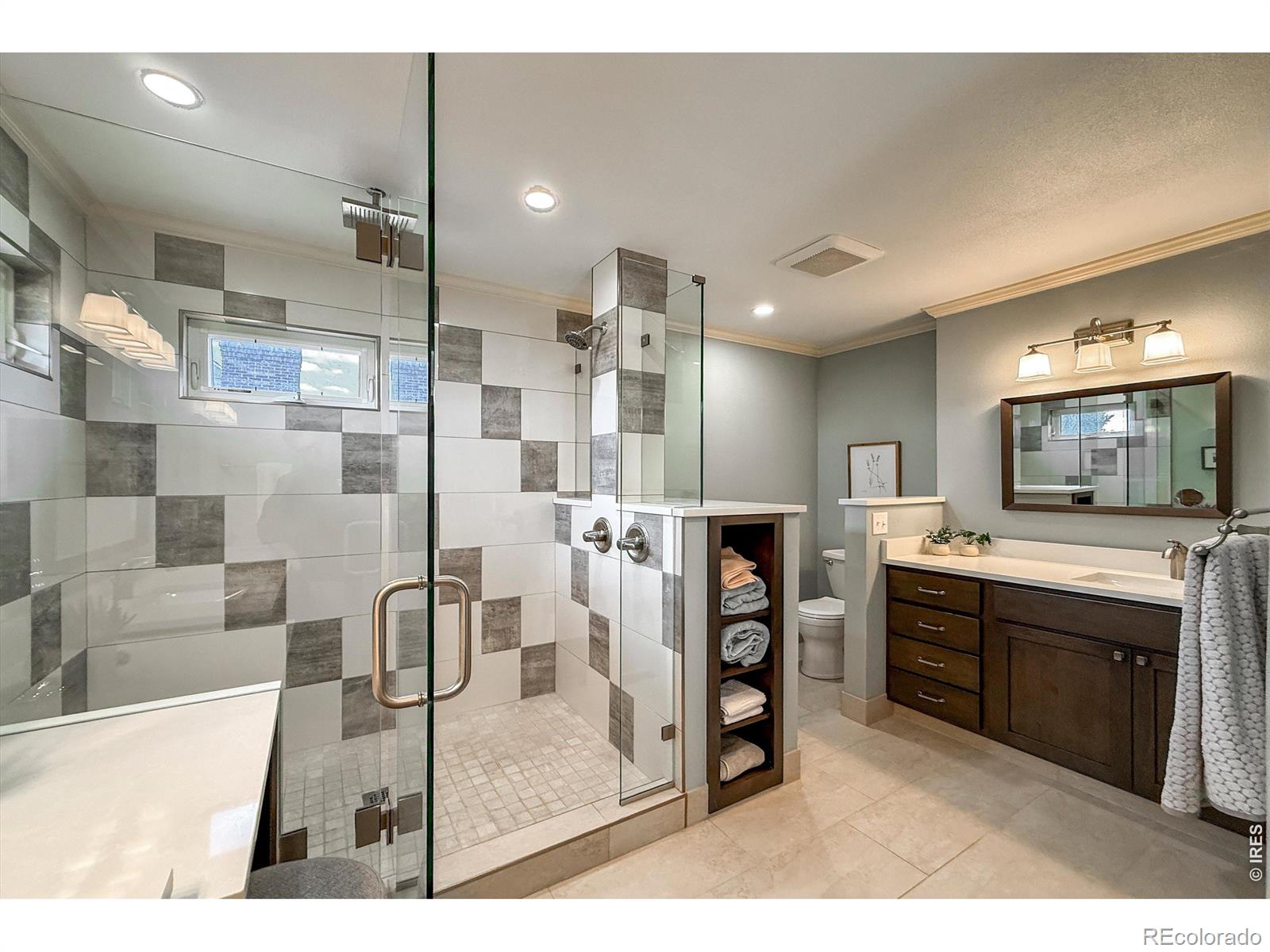 1183 Twin Peaks Circle Longmont CO 80503