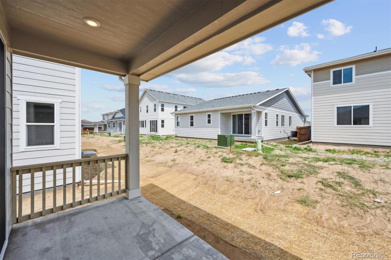45933 Wood Thrush Avenue Bennett CO 80102