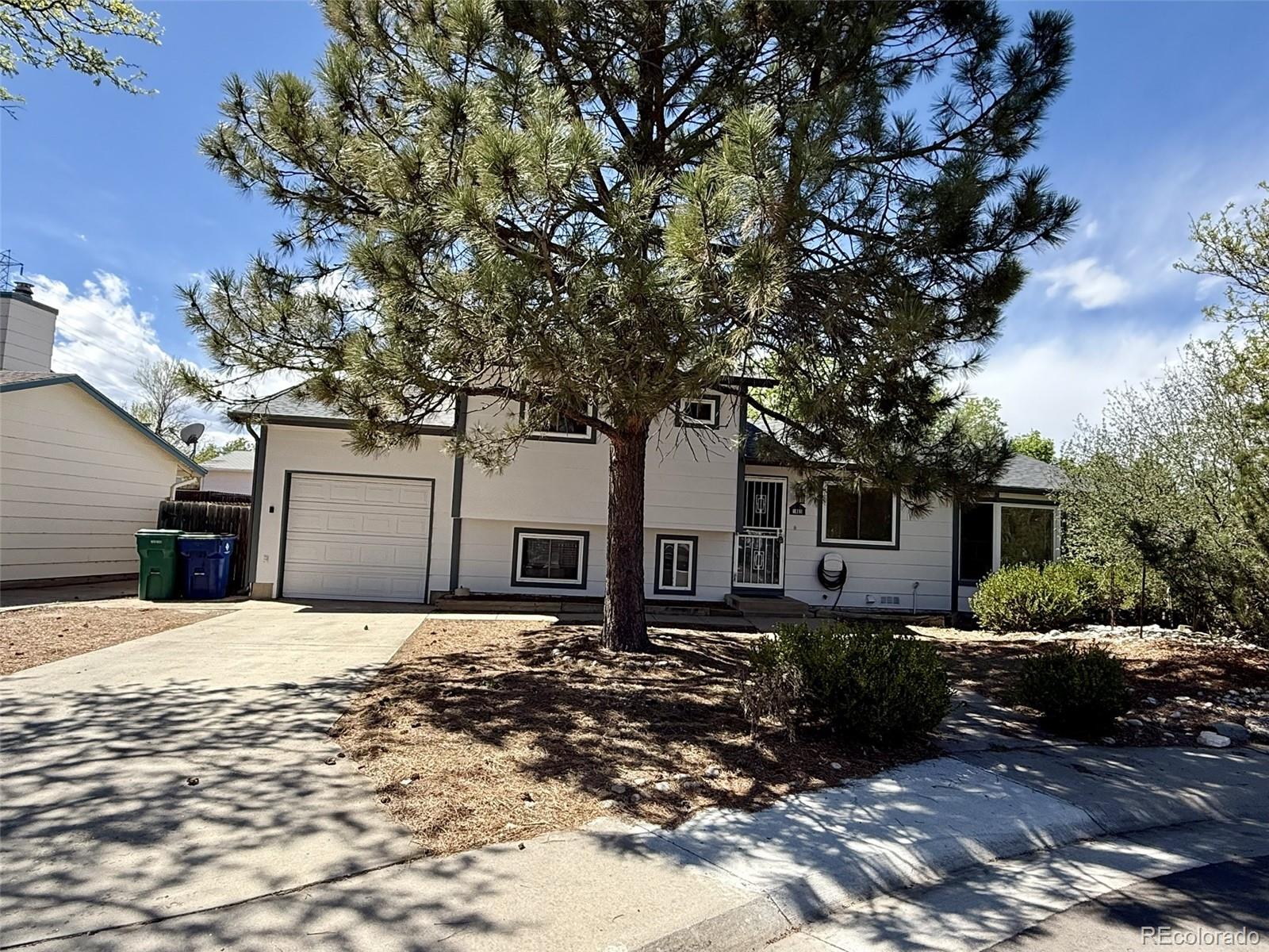 1865 S Ivory Court Aurora CO 80017