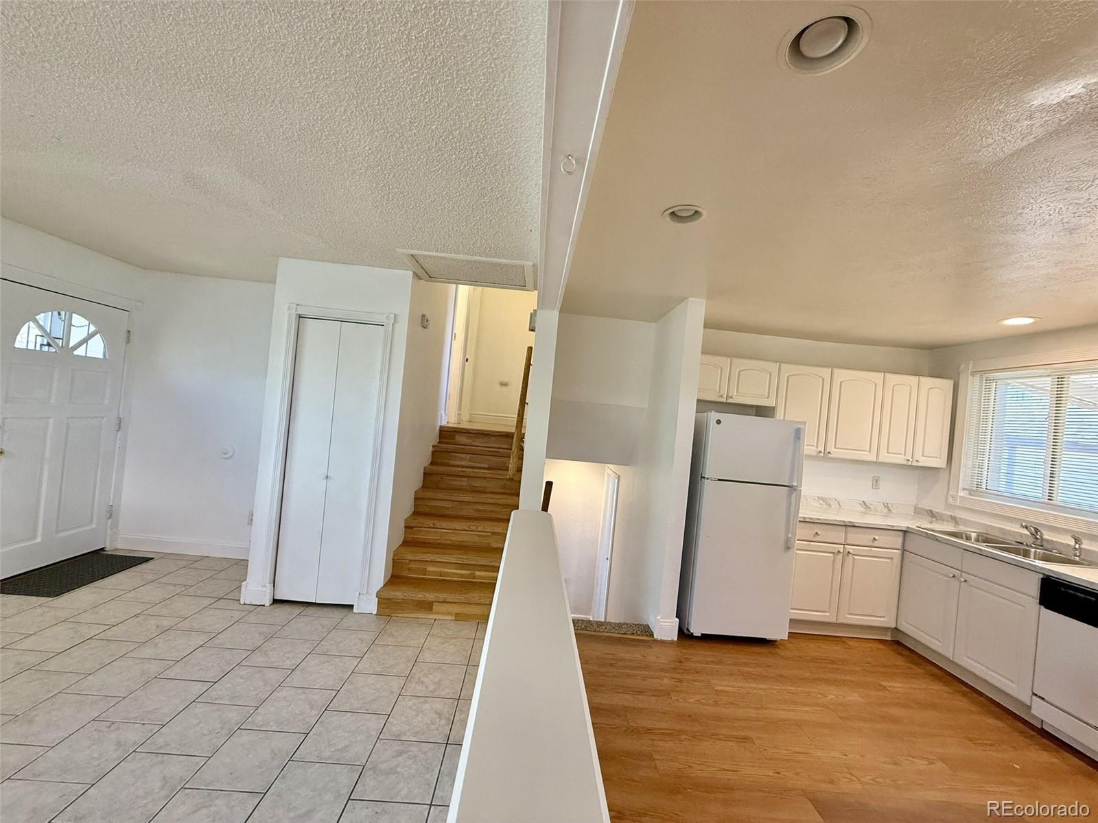 1865 S Ivory Court Aurora CO 80017