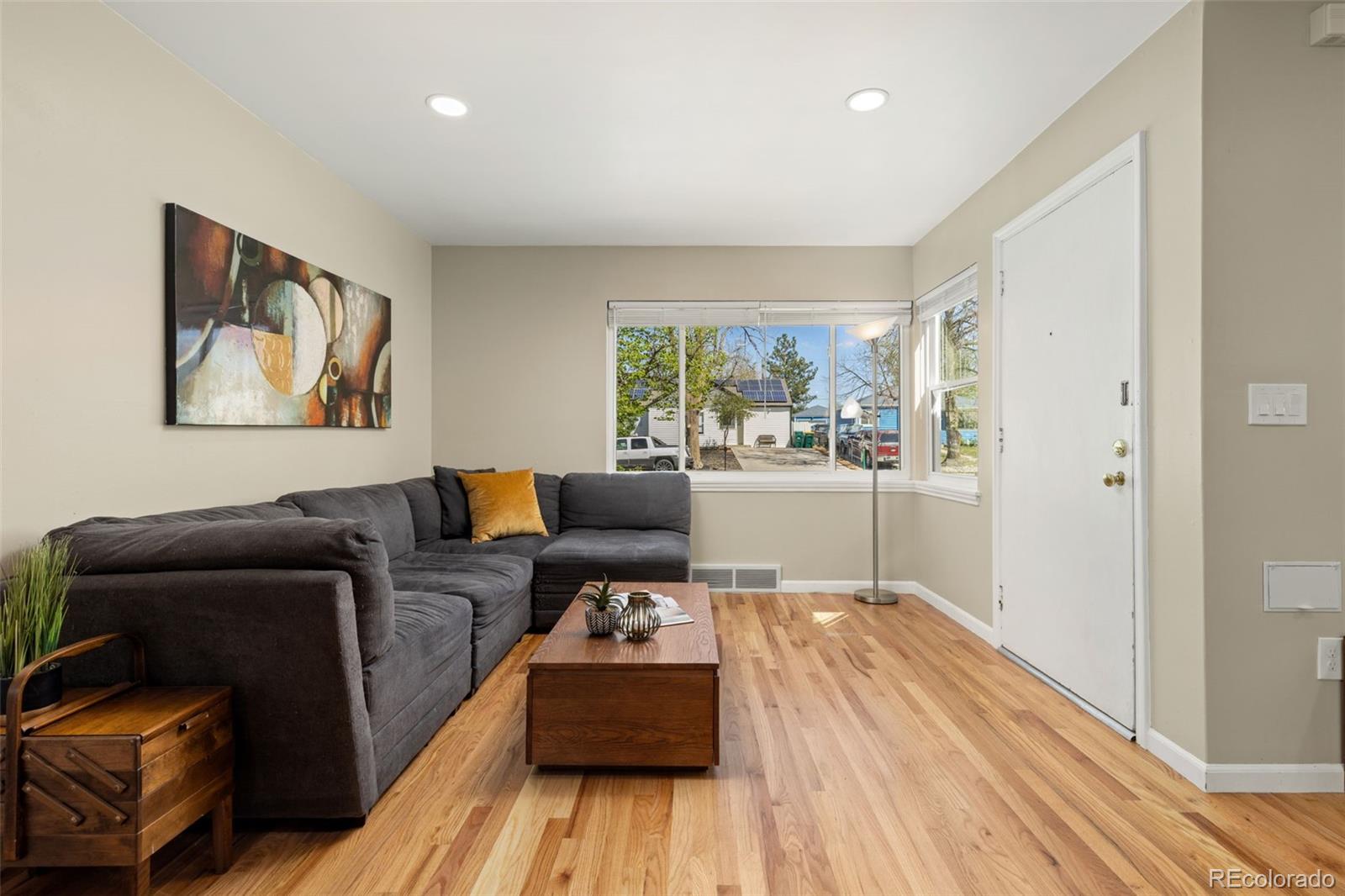1157 Kingston Street Aurora CO 80010