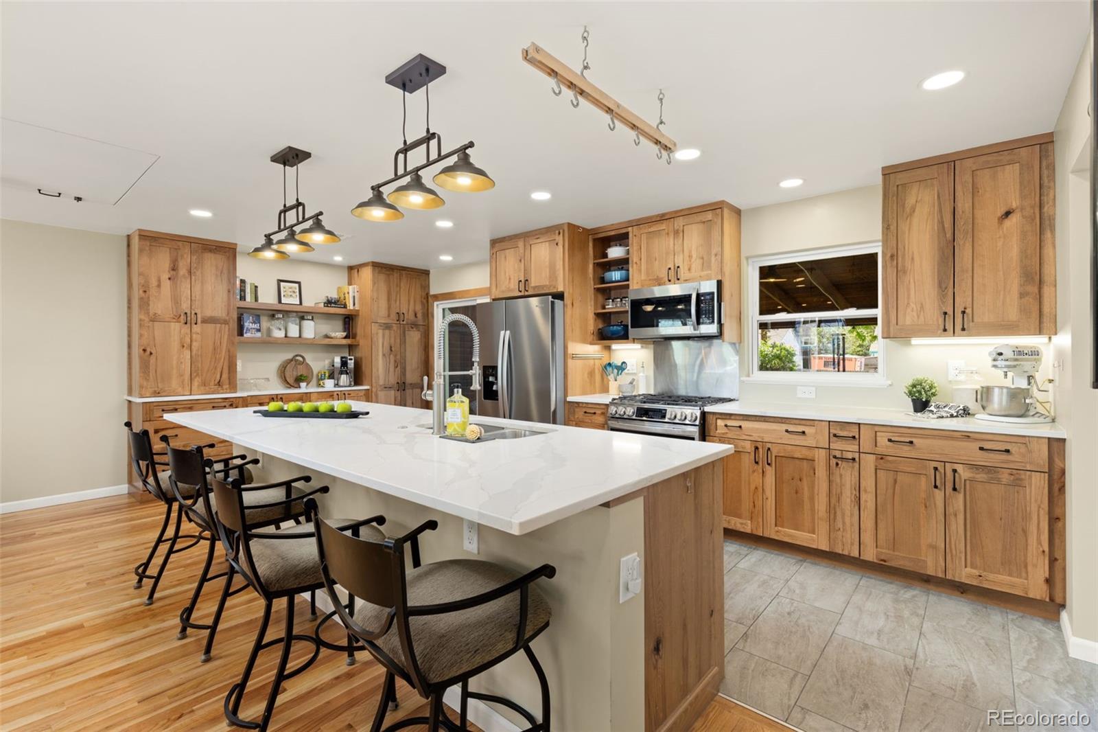 1157 Kingston Street Aurora CO 80010