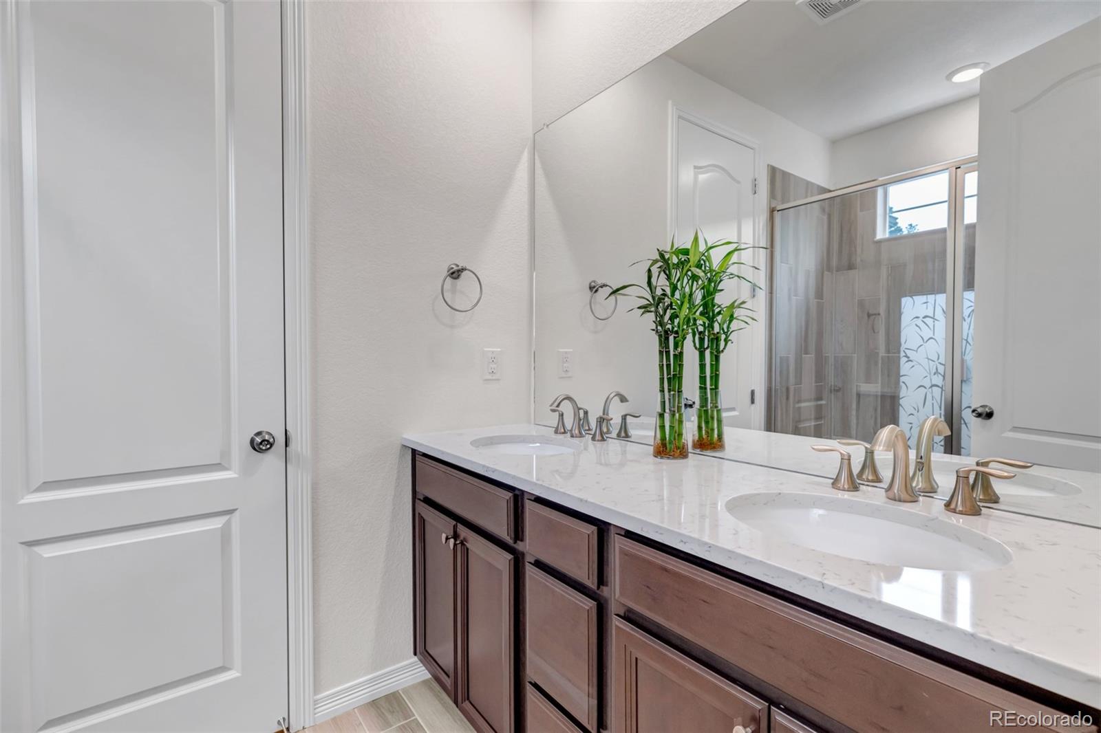 8049 S Jackson Gap Street Aurora CO 80016