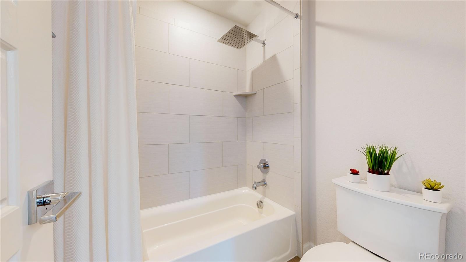 27615 E Geddes Place Aurora CO 80016