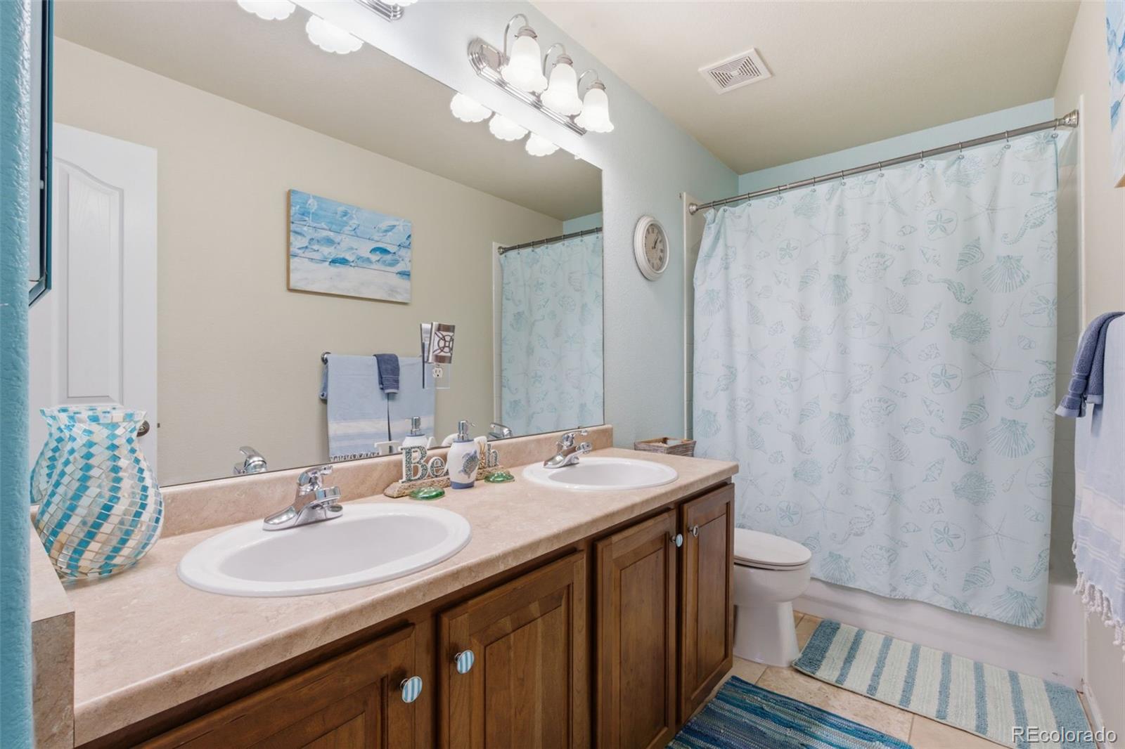 10178 Uravan Street Commerce City CO 80022
