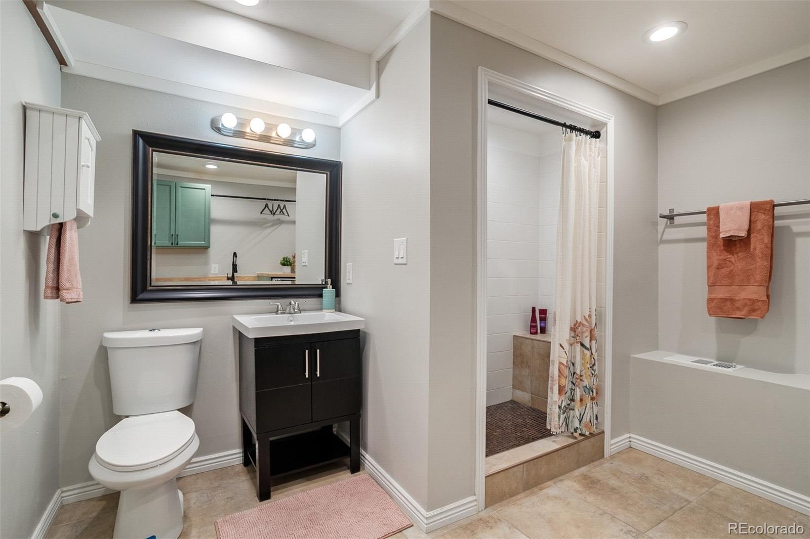 787 Olive Street Denver CO 80220