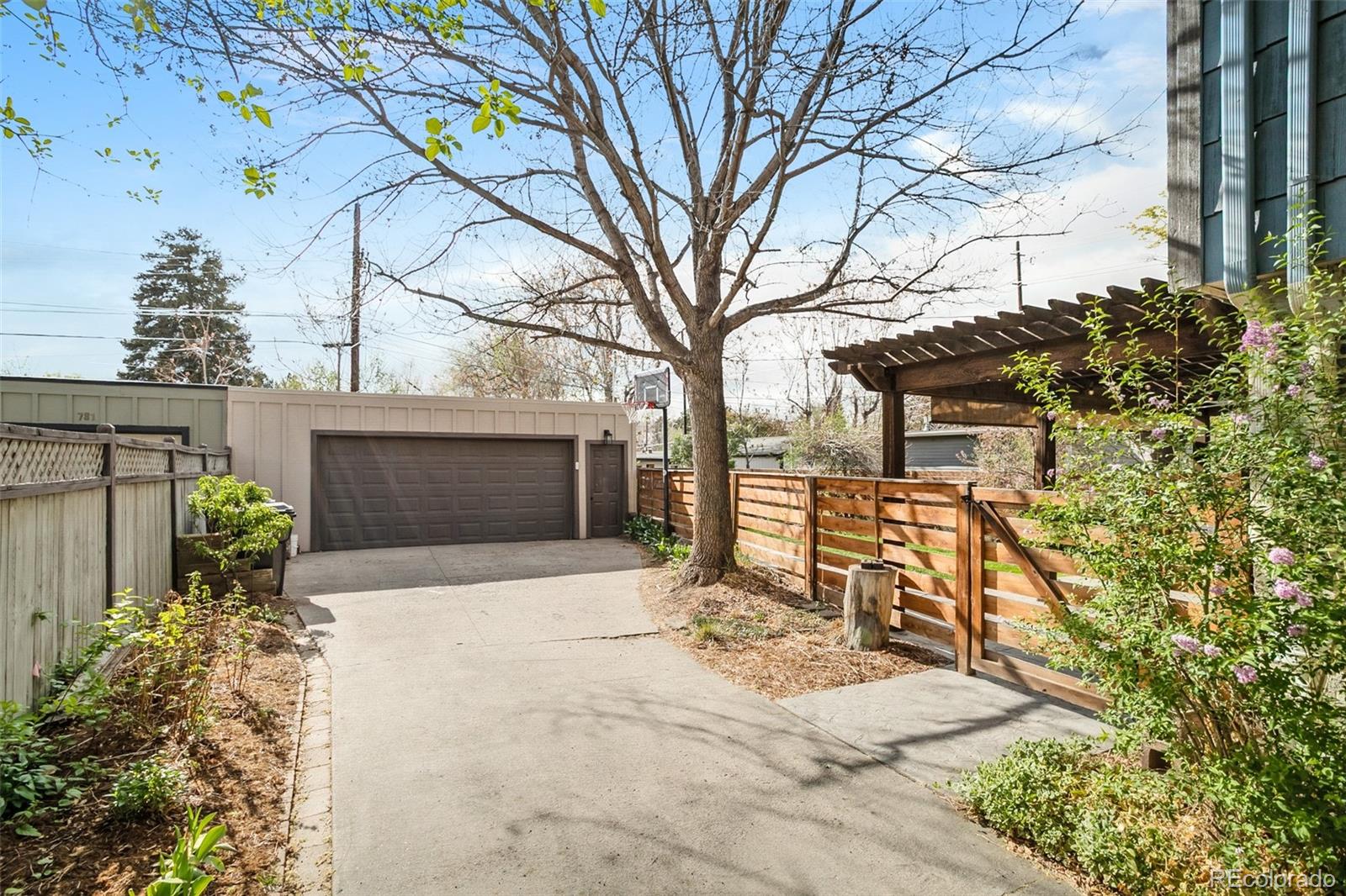 787 Olive Street Denver CO 80220