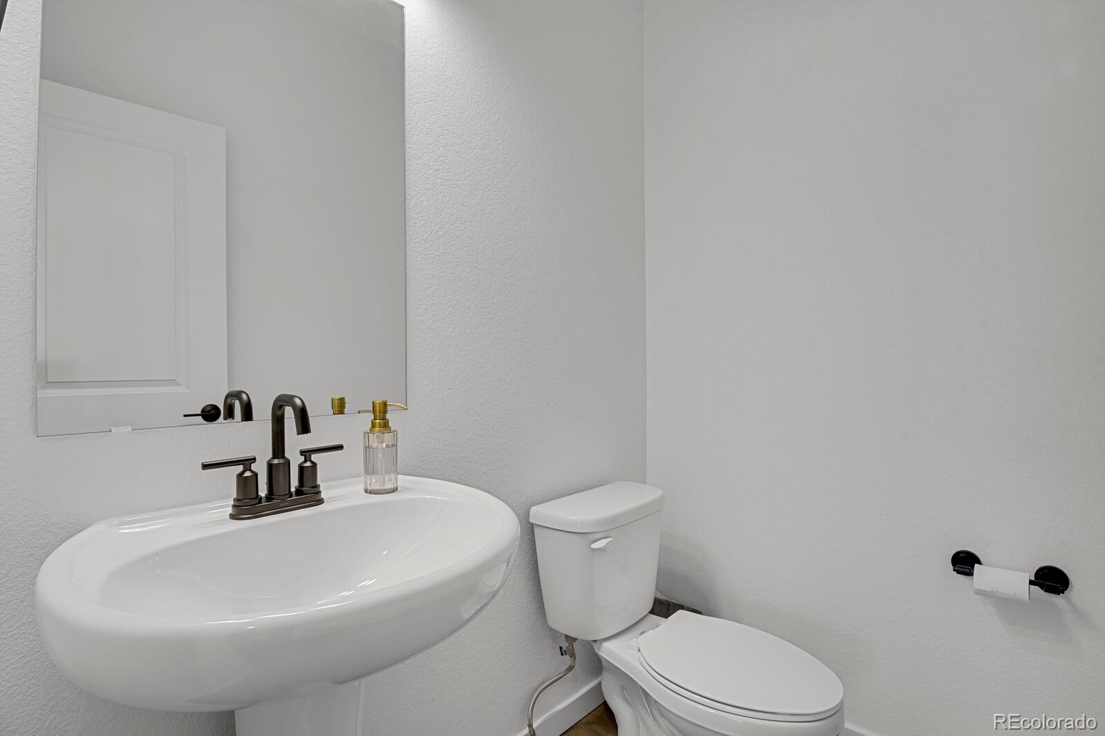 39638 Yorktown Terrace Elizabeth CO 80107