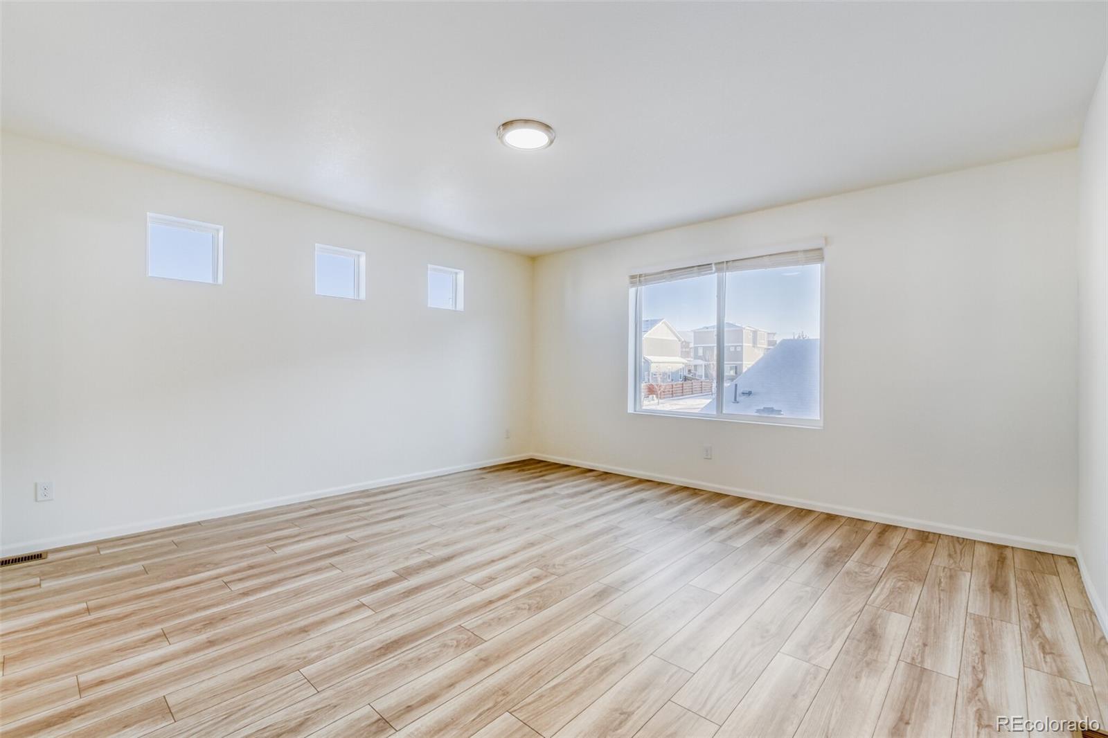10196 Worchester Street Commerce City CO 80022