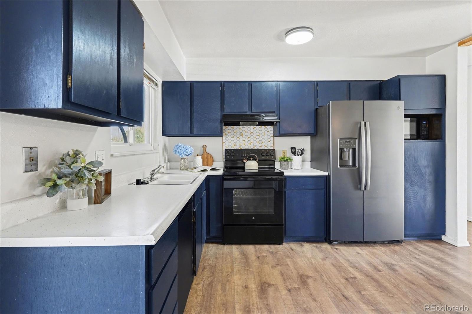 1632 S Rifle Street Aurora CO 80017