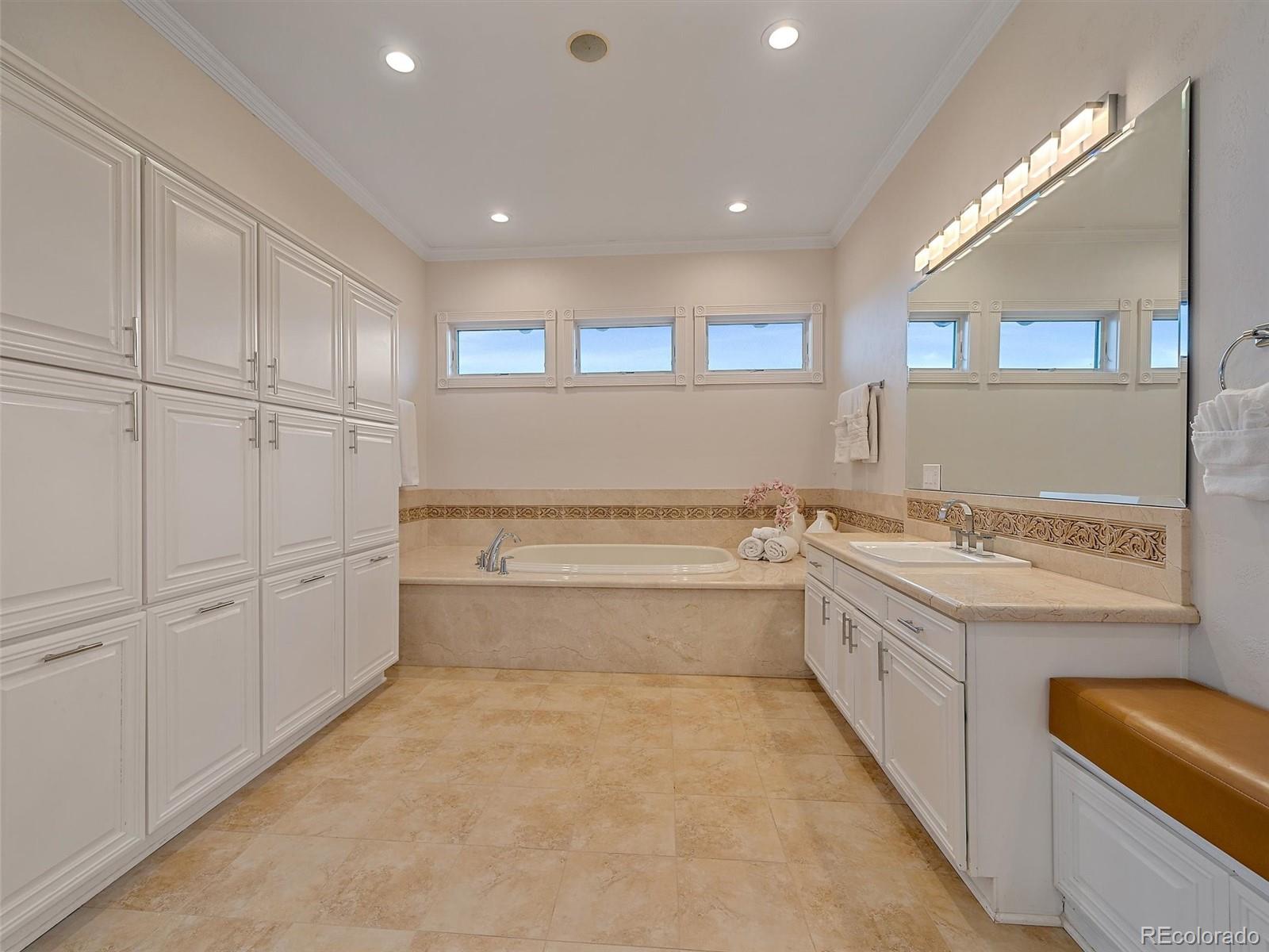 4213 Nambe Road Indian Hills CO 80454