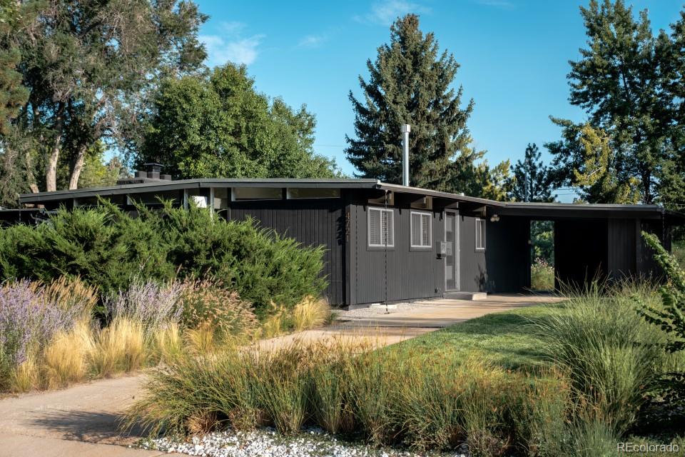 4721 E Idaho Place Denver CO 80222