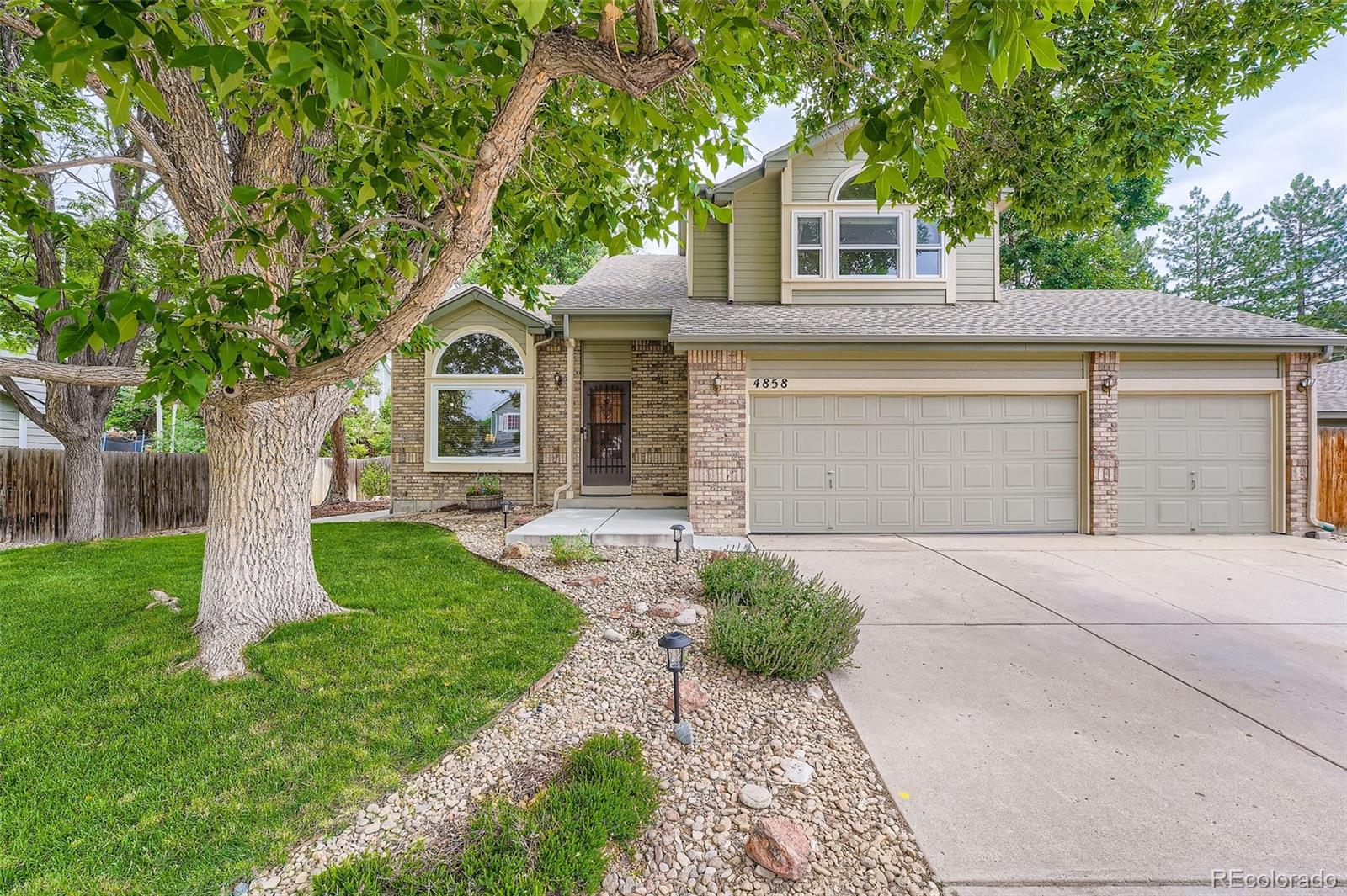 4858 S Queen Street Littleton CO 80127
