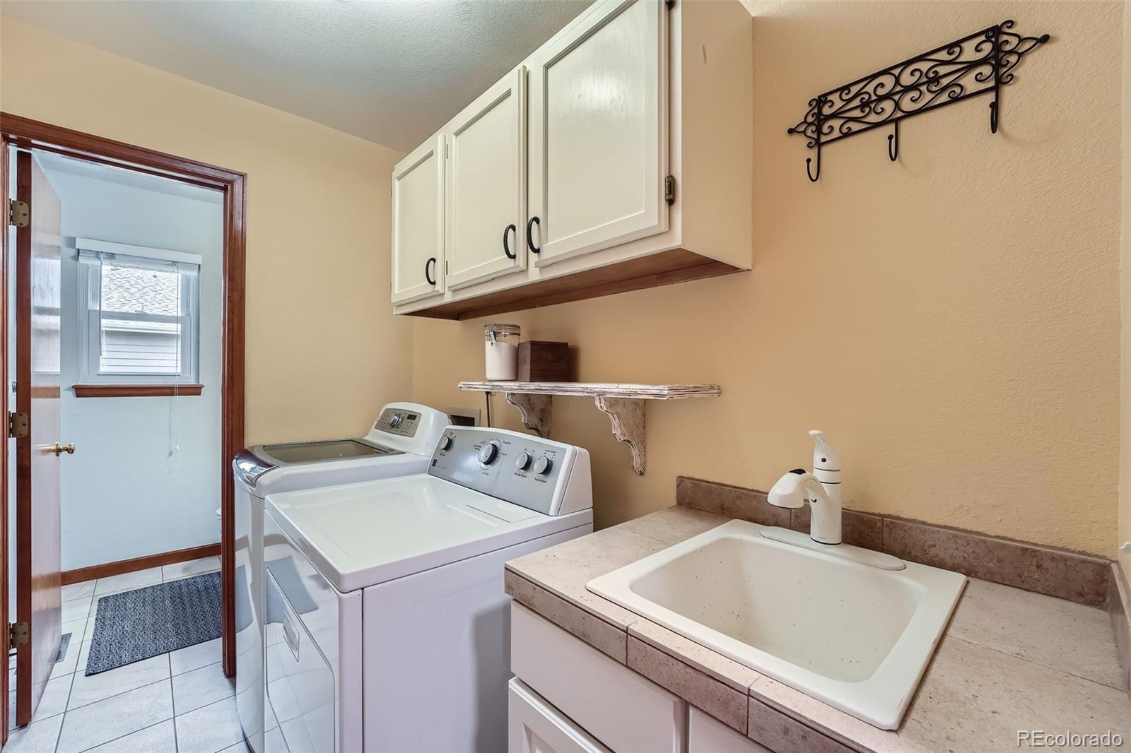 4858 S Queen Street Littleton CO 80127
