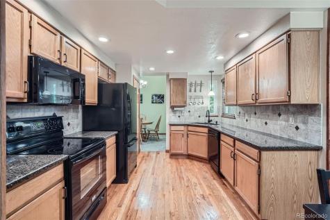 4858 S Queen Street Littleton CO 80127