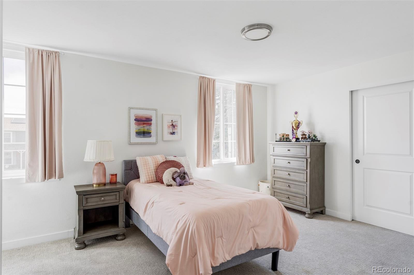 1129 S Kittredge Street Aurora CO 80017