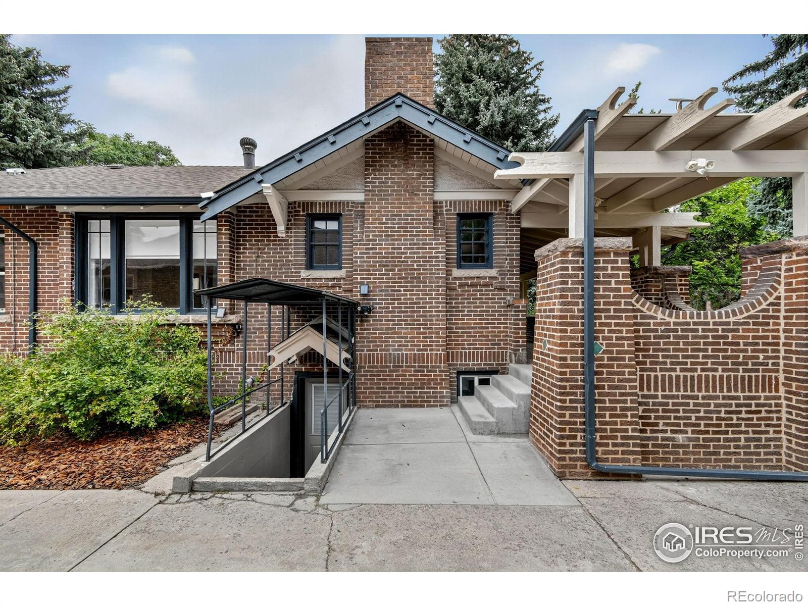 2065 Holly Street Denver CO 80207