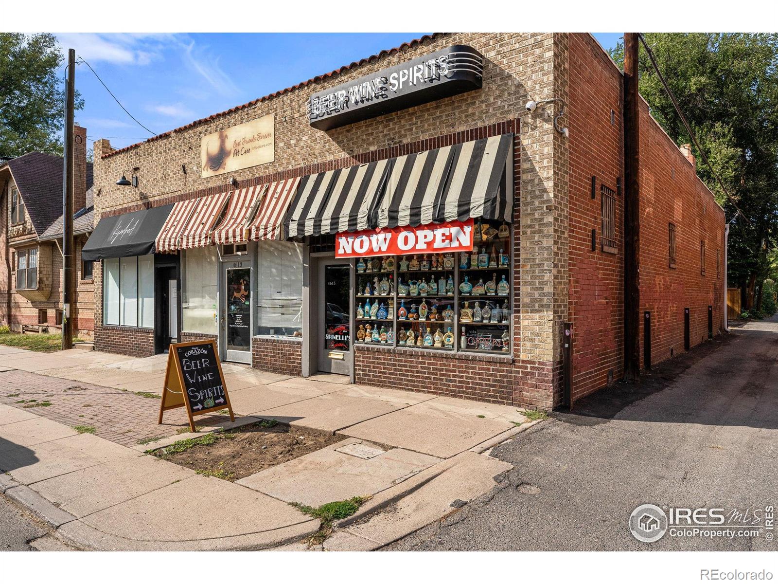 2065 Holly Street Denver CO 80207