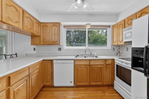 4964 W 61st Drive Arvada CO 80003