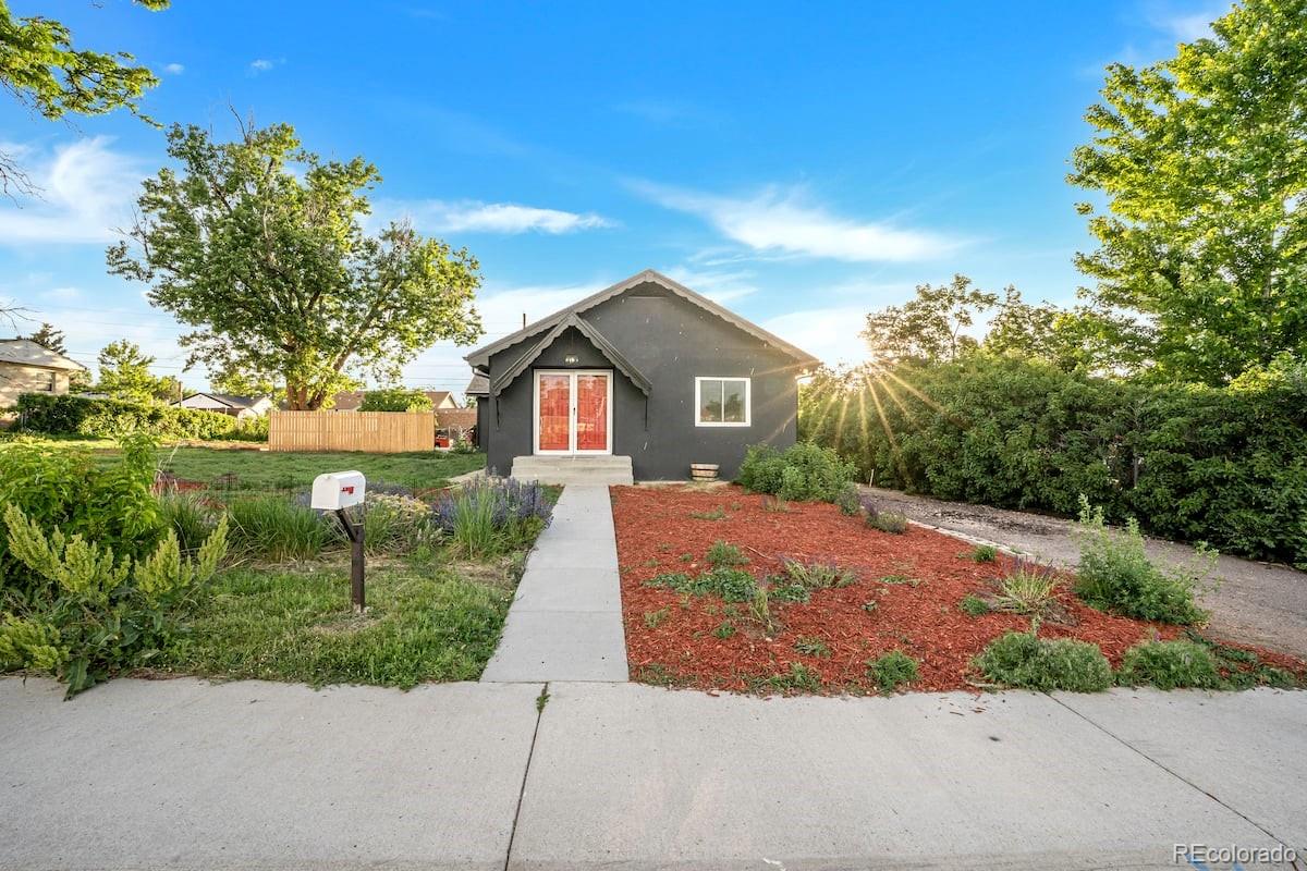 5315 Meade Street Denver CO 80221
