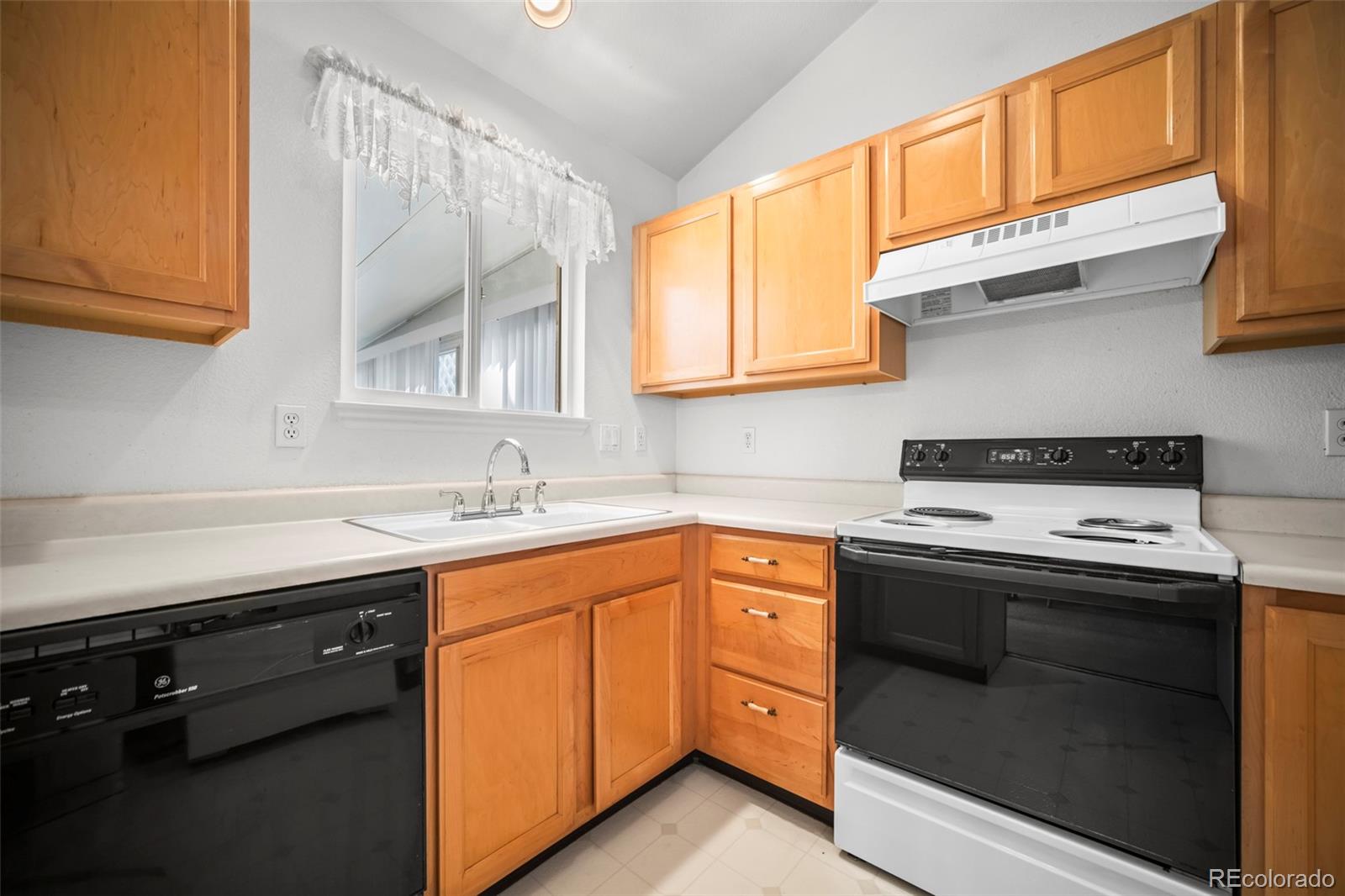 2871 Elaine Drive Broomfield CO 80020