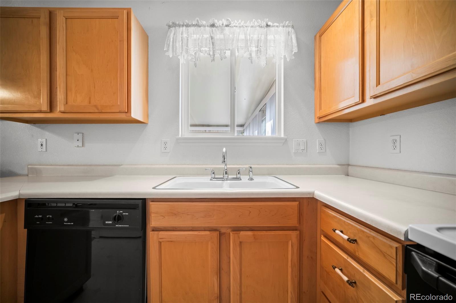2871 Elaine Drive Broomfield CO 80020