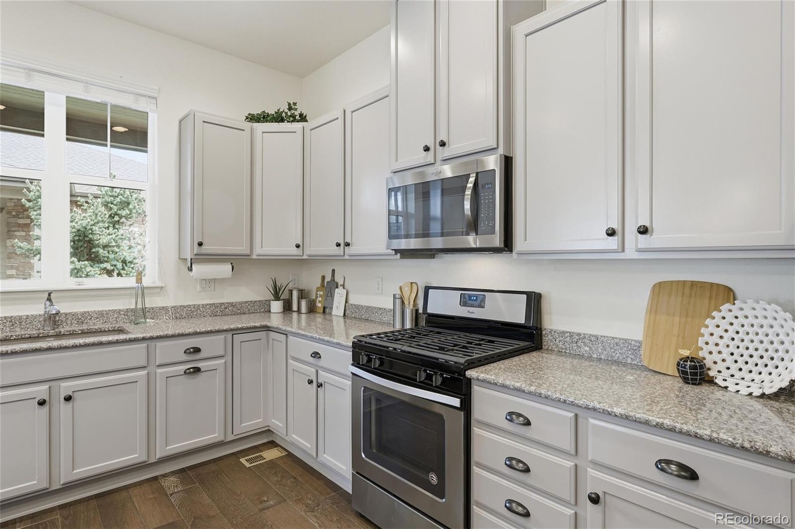 6907 W Jewell Drive Lakewood CO 80227