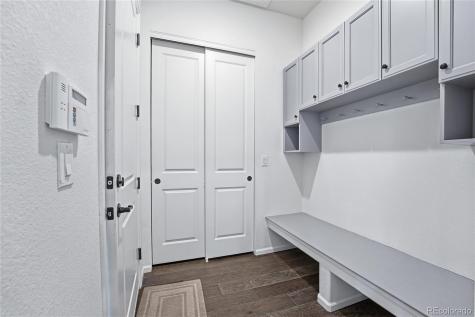 6907 W Jewell Drive Lakewood CO 80227