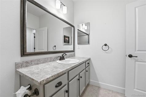 6907 W Jewell Drive Lakewood CO 80227