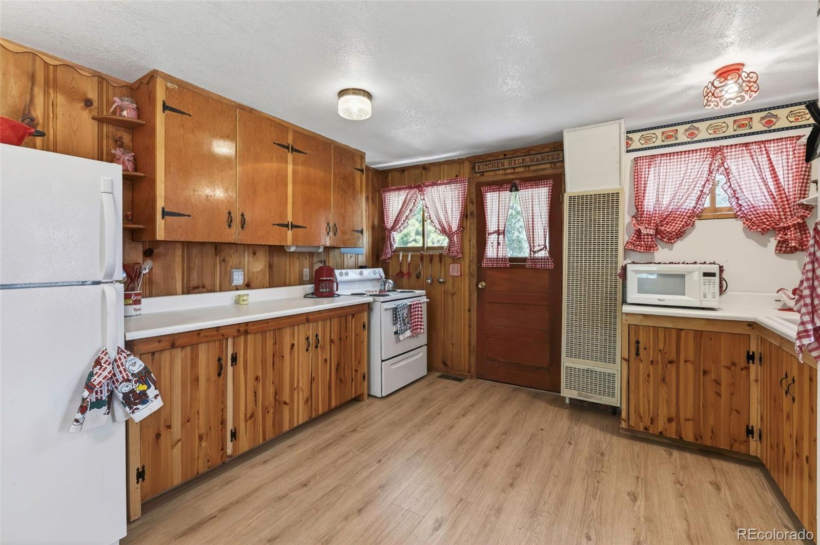 34028 Lyttle Dowdle Drive Golden CO 80403