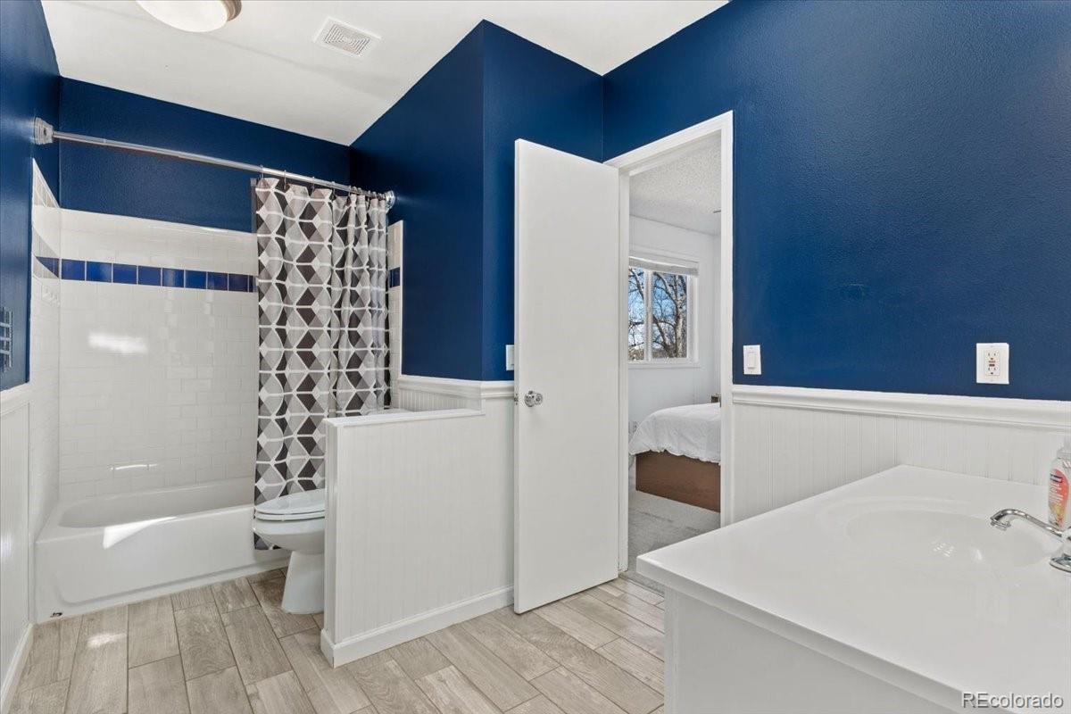 3819 S Waco Street Aurora CO 80013