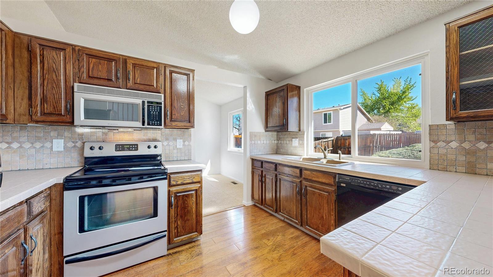 2186 S Telluride Court Aurora CO 80013