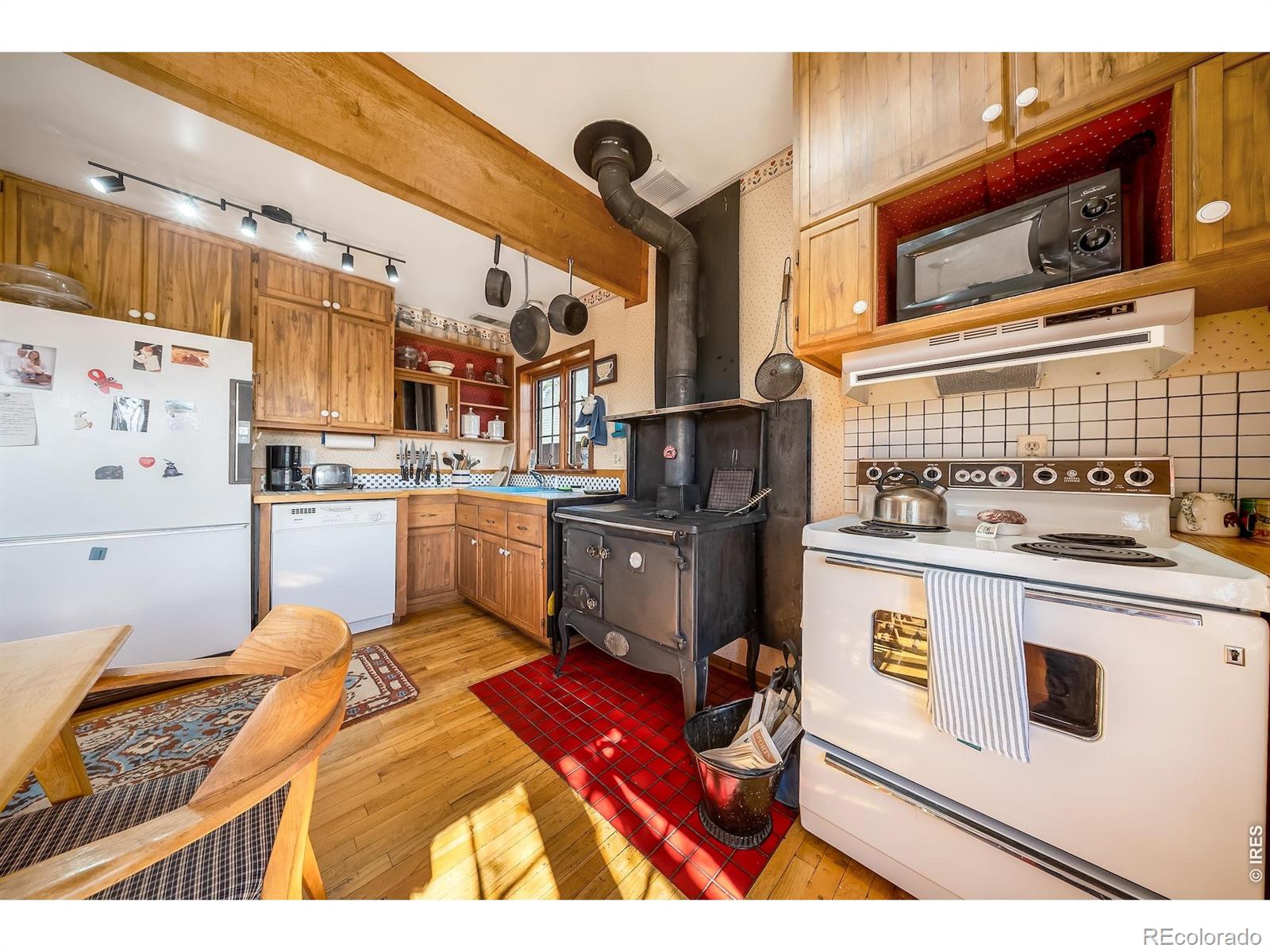 6572 Highway 125 Walden CO 80480