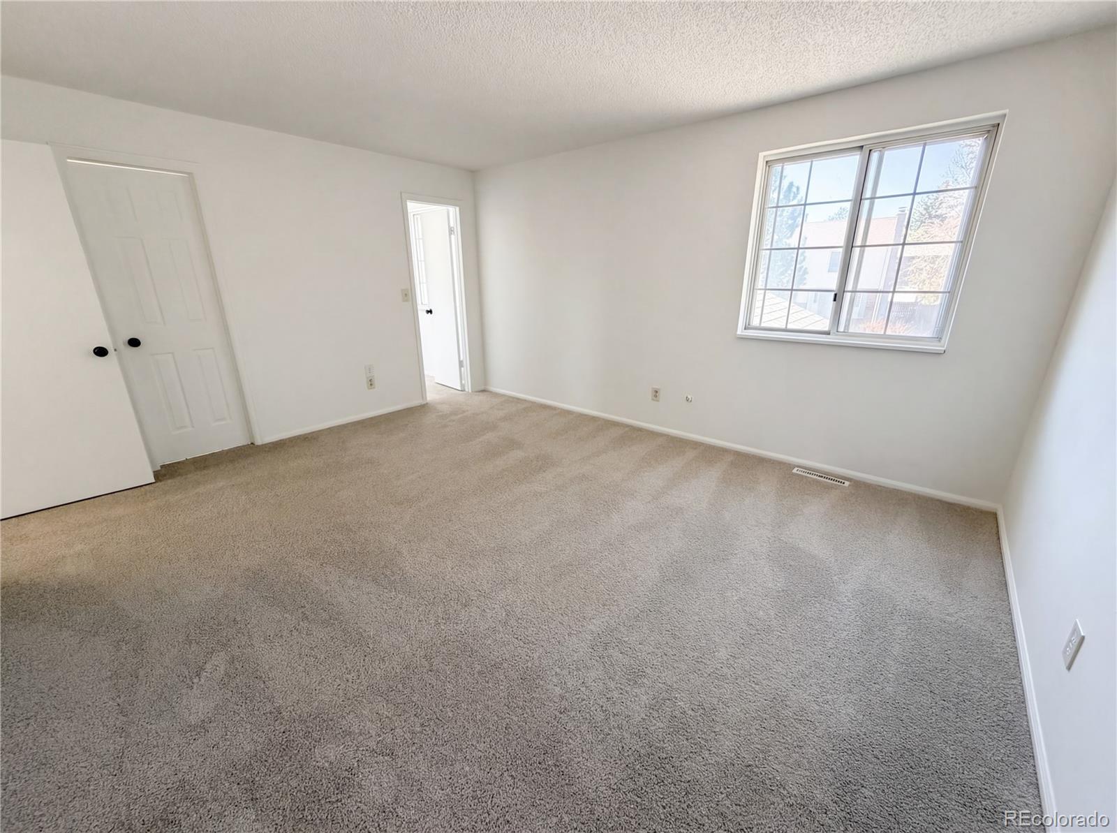 5162 S Richfield Street Aurora CO 80015