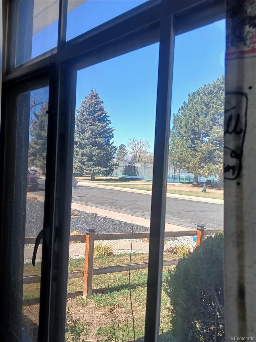 10090 E Lowry Place Aurora CO 80010