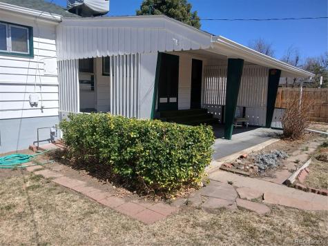 10090 E Lowry Place Aurora CO 80010