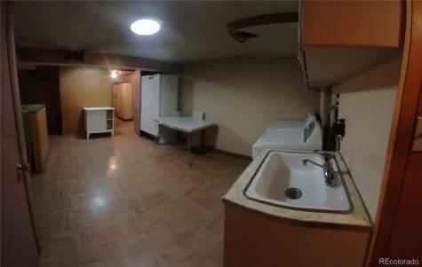 10090 E Lowry Place Aurora CO 80010