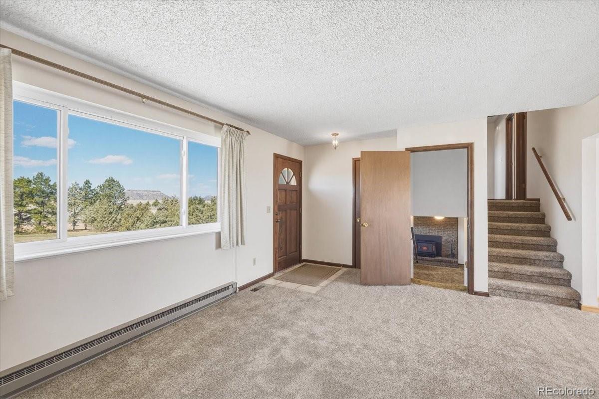 12720 Mesa View Road Larkspur CO 80118