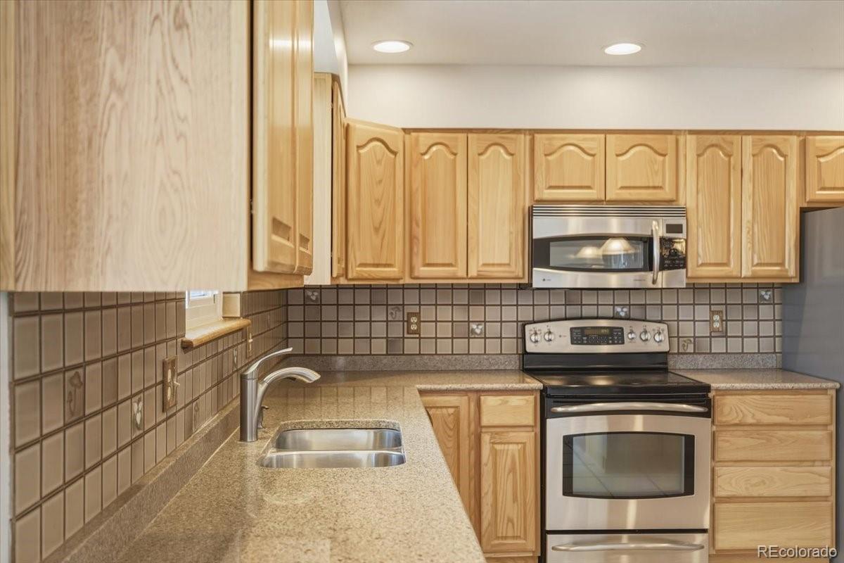 12720 Mesa View Road Larkspur CO 80118