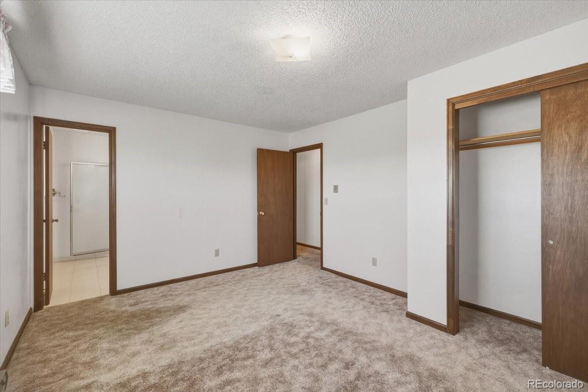12720 Mesa View Road Larkspur CO 80118