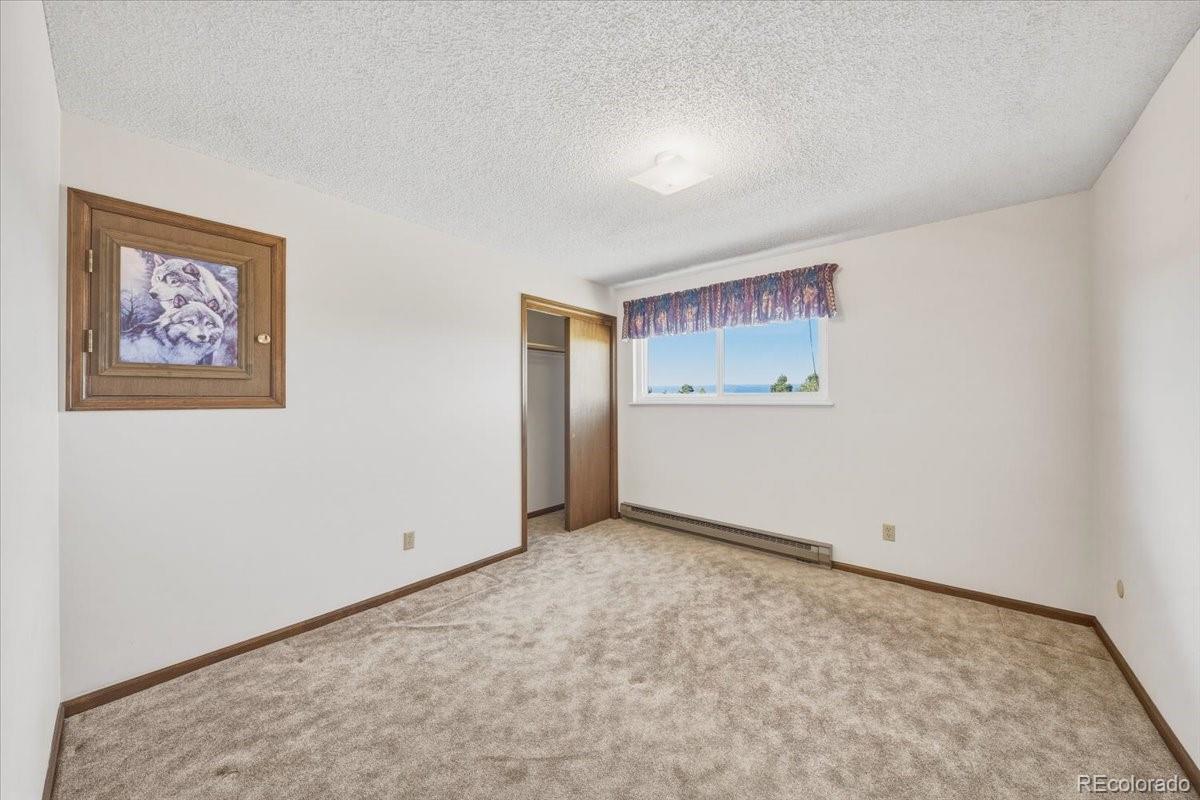 12720 Mesa View Road Larkspur CO 80118