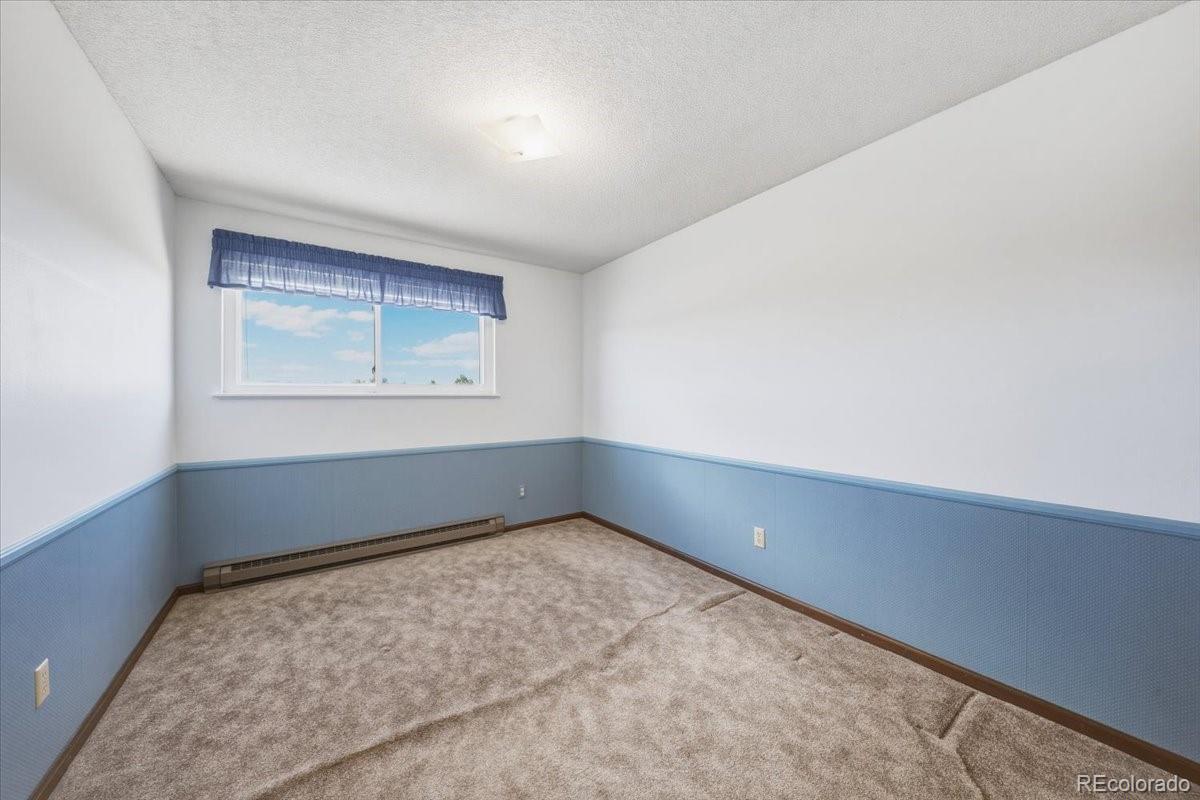 12720 Mesa View Road Larkspur CO 80118