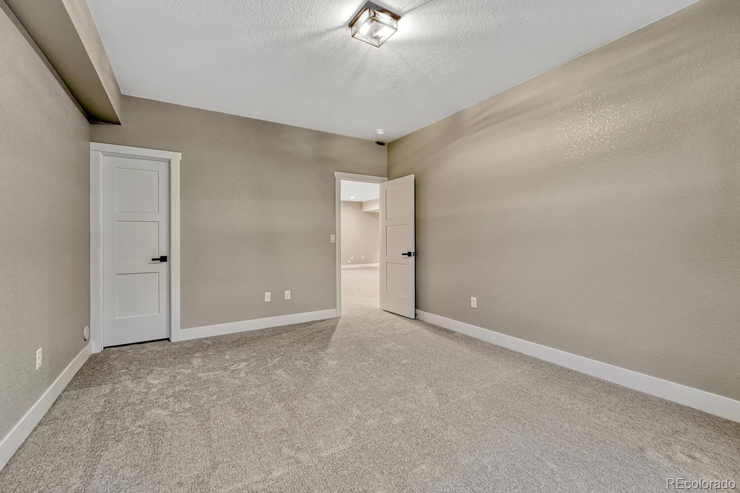 10090 Manhattan Drive Colorado Springs CO 80924