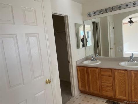 20528 E Grand Lane Aurora CO 80015