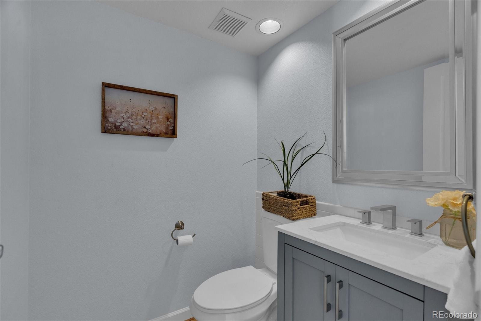 9246 Madras Court Highlands Ranch CO 80130