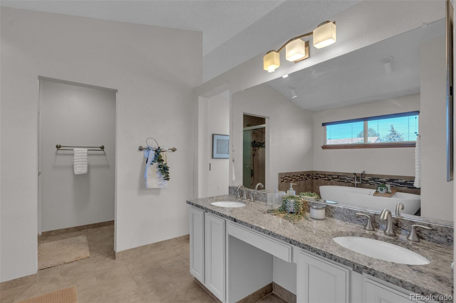 9246 Madras Court Highlands Ranch CO 80130