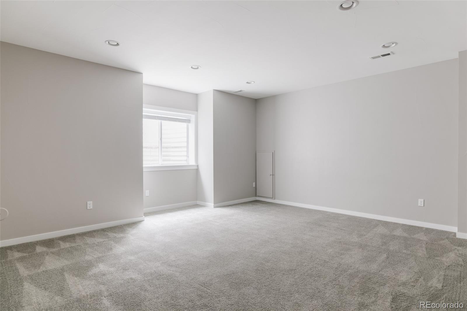 8002 E 50th Drive Denver CO 80238