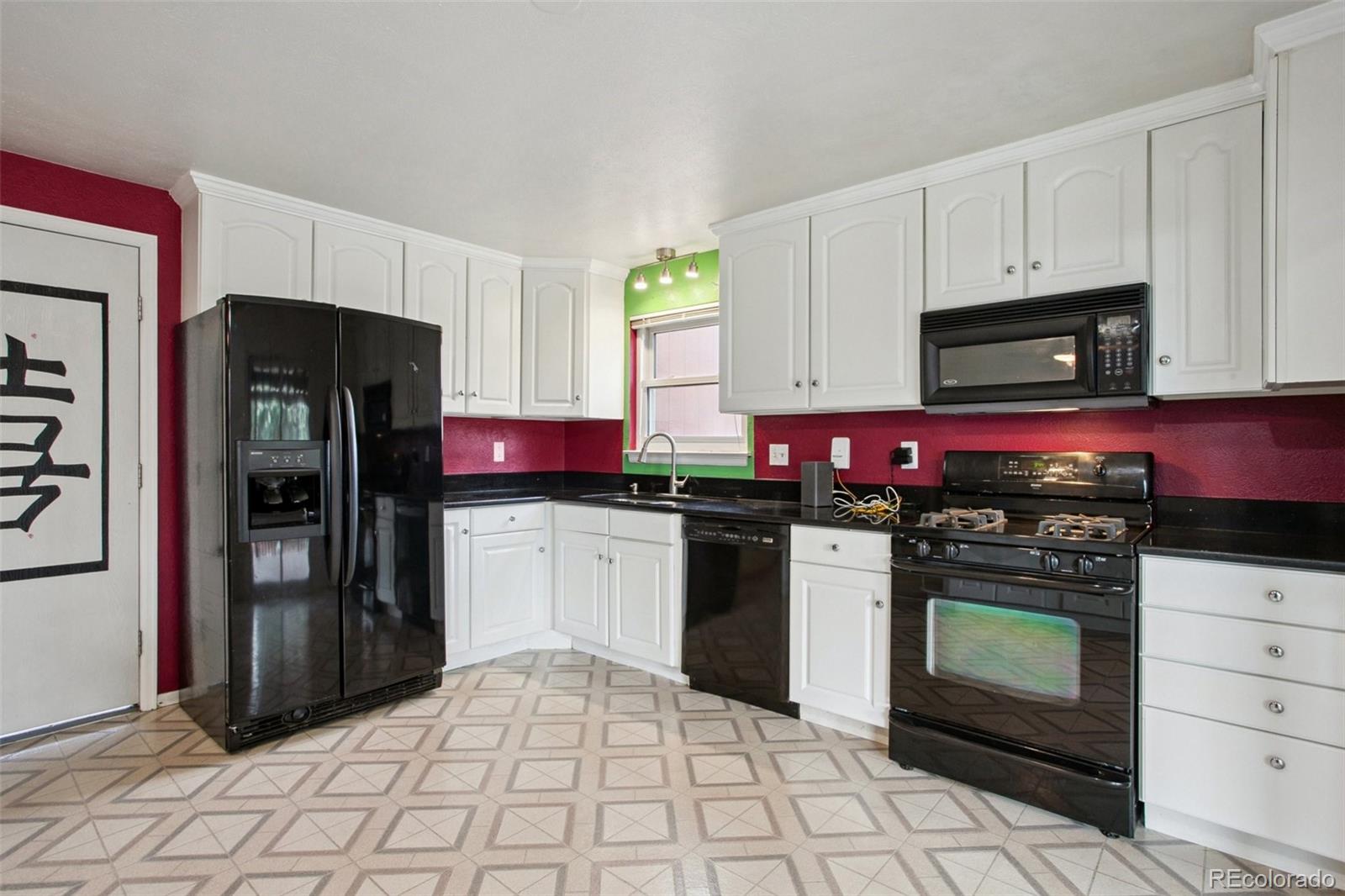 2454 Tulip Street Longmont CO 80501