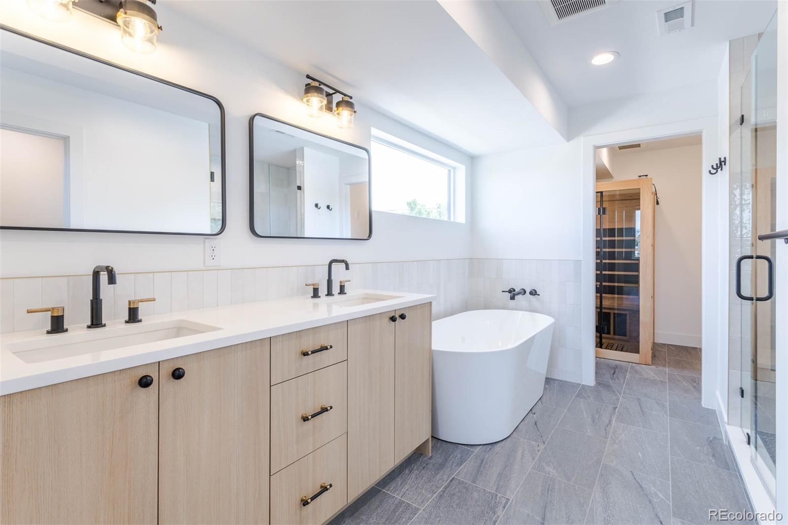 2404 S Cherokee Street Denver CO 80223